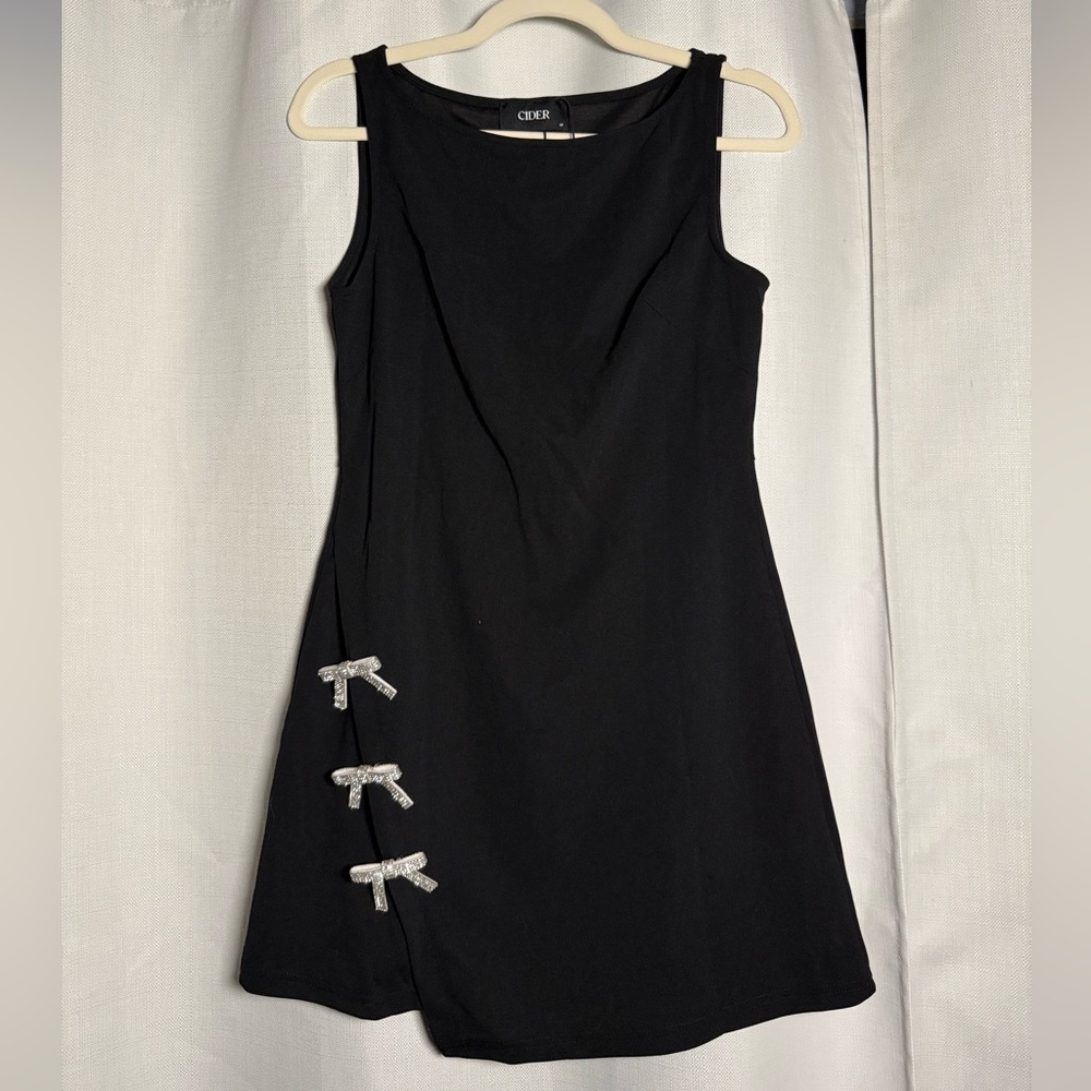 Cider Black and Silver Removable Rhinestone Bow Tank Mini Dress Size Medium - Picture 3 of 10